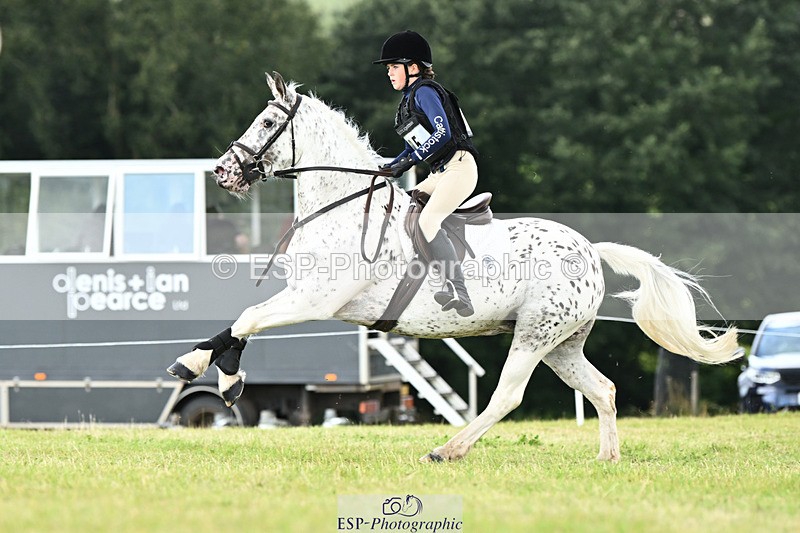 240825X-103230-31132 - 70cm XC 10.00 to 11.00