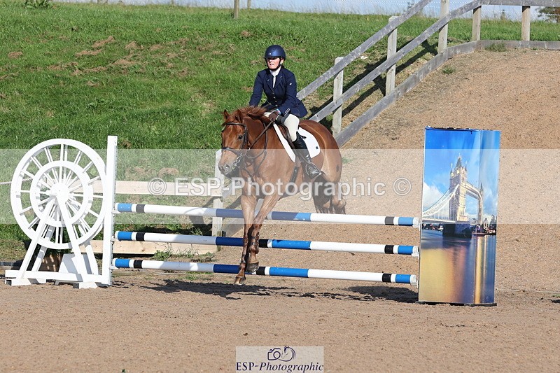 230915A-161224-03072 - Cls 6 Snr 1.05m Derby