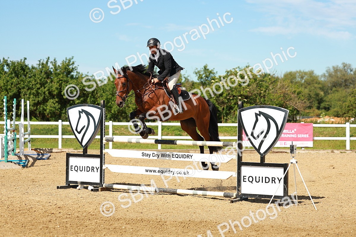 SBM_002752 - Class 4 - Senior Newcomers - 1.10m