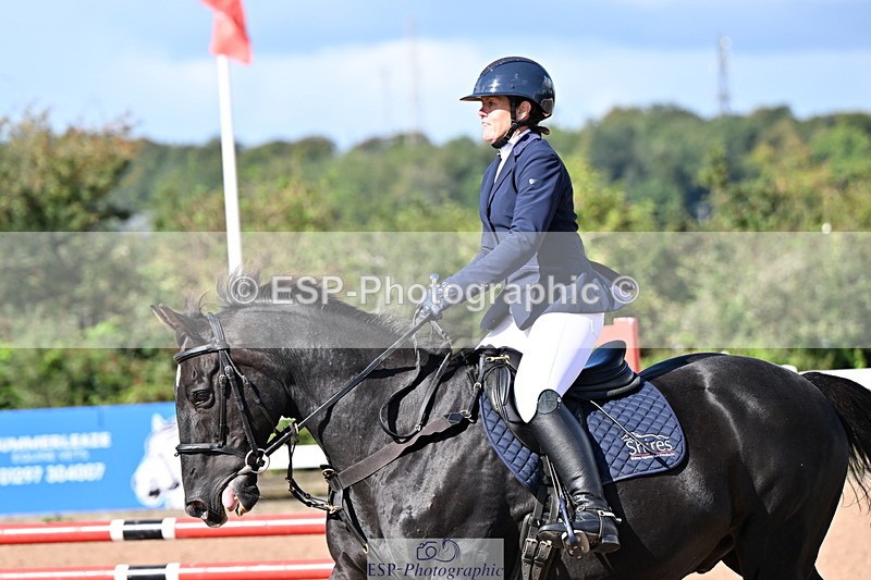 240912A-113138-01202 - Cls 9 Snr Discovery and 1m Open