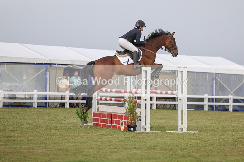 3E7A1112 - Class D: Showjumping Senior Newcomers/1.10m open