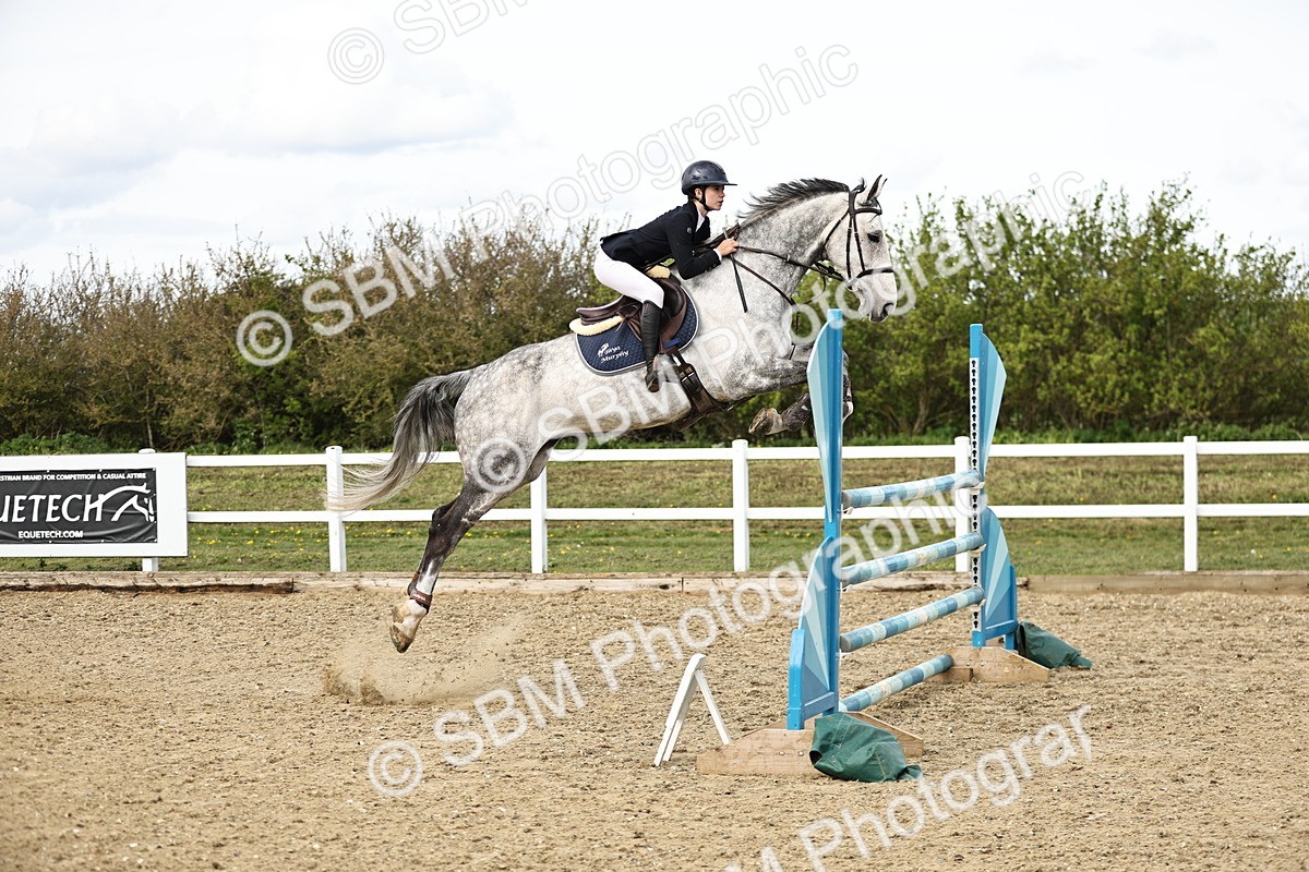 SBM_001501 - Class 5 -Senior Foxhunter - 1.20m