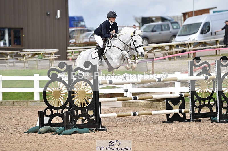 240403A-154000-01012 - Cls 5 Foxhunter and 1.20m Open