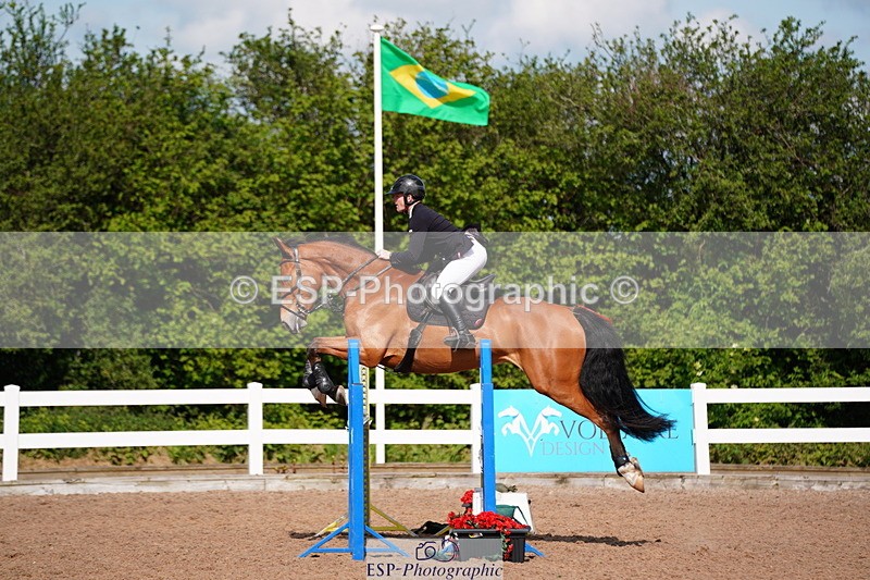 240525A-091514-05043 - Cls 13 Snr 1.05m and 1.10m