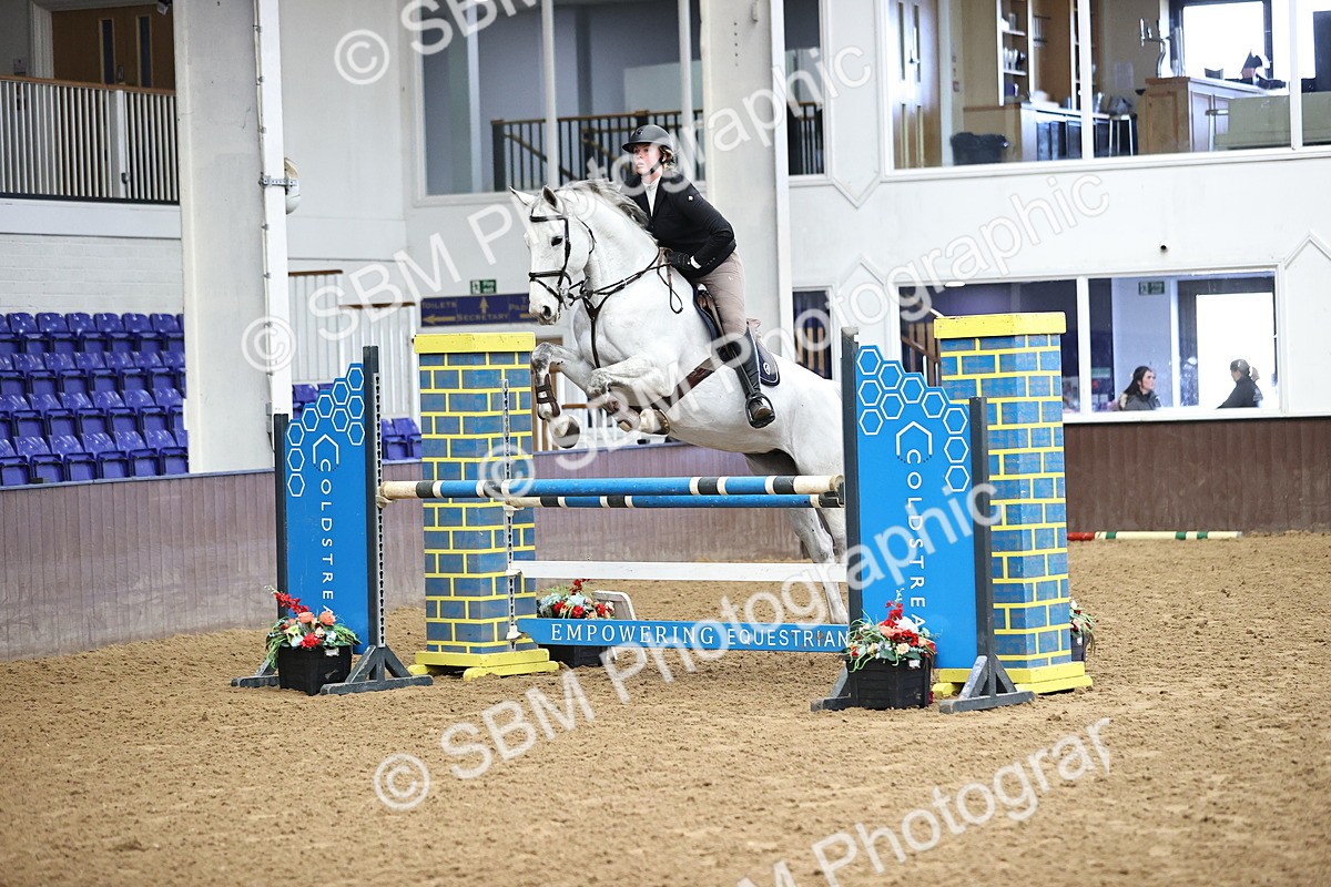SBM_005966 - Class 16 - Senior Newcomers - 1.10m Open