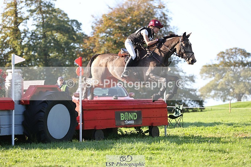 241026-094329-11360 - 319-Neve.Webber-MR.BUZZ