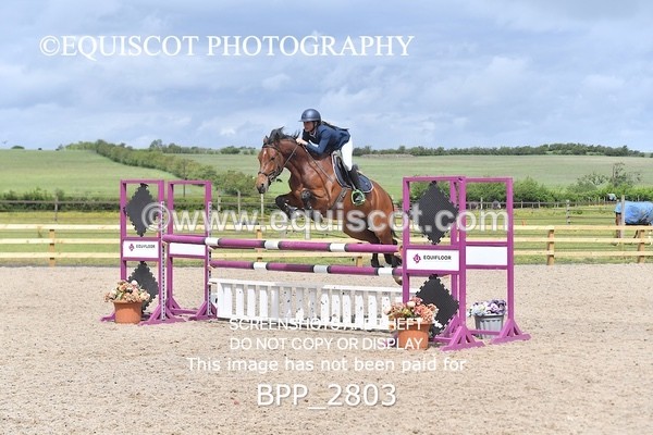 BPP_2803 - SUN CLASS 18 Senior Newcomers/ 1.10m Open