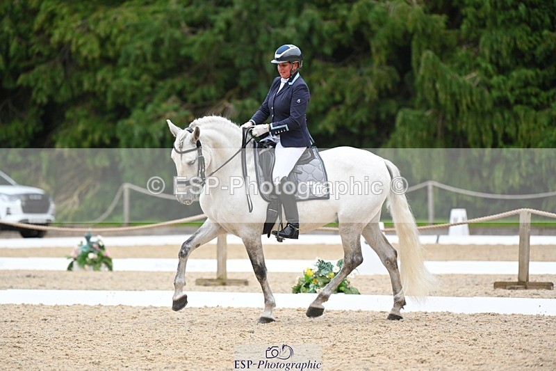 230813-173222-08694 - Cls 14 Medium Silver 16.45 to End