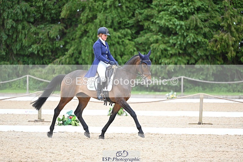 240524-114508-09011 - 521-DIVALI-Elaine_Pen