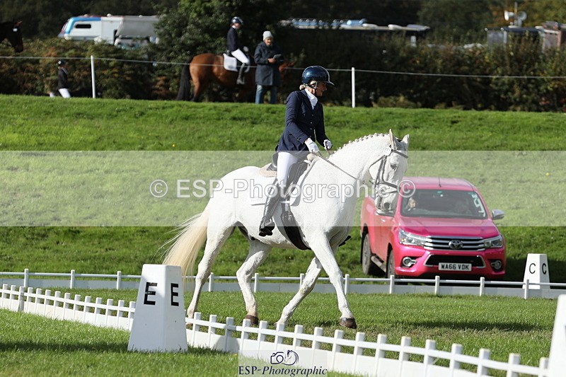 251024A-132955-12580 - H-651-Victoria.Tar