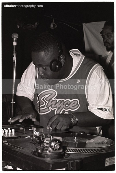 20 shortee-blitz - Friends-&-Family @ the-roadhouse 04.09.02