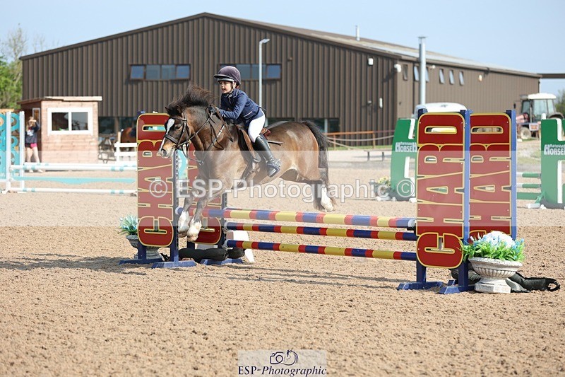 250503-092717-00007 - Cls 1 Pony Intro 70cm