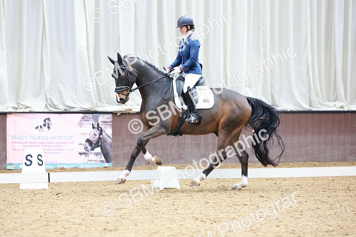 0B8A4485 - Class 7 - E4