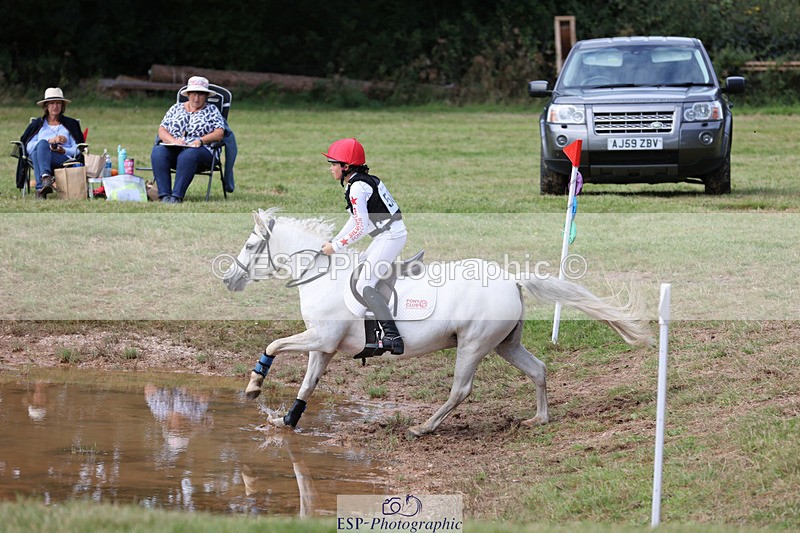 240825X-105105-31666 - 70cm XC 10.00 to 11.00