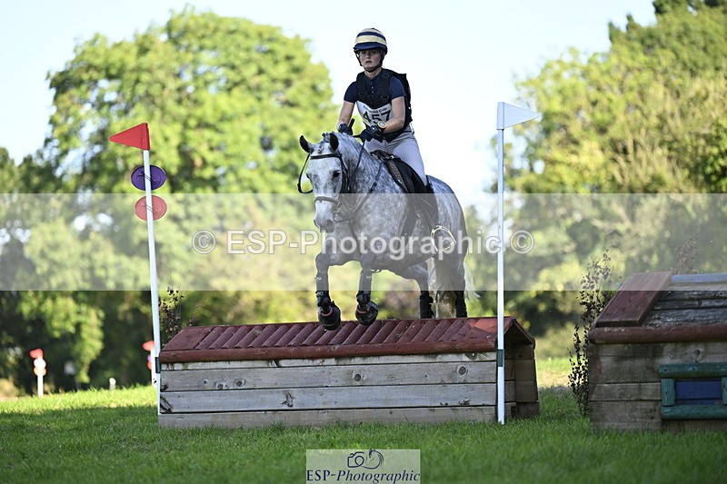 240811A-170221-06700 - 457-