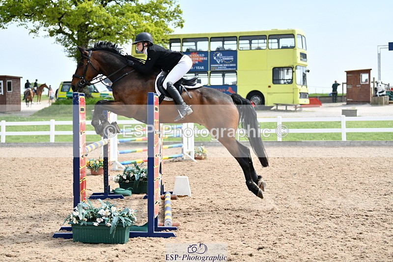 240511A-114234-12177 - Cls 29 1.05m National Am Quali