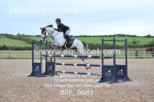 BPP_0689 - CLASS 8 Senior Newcomers/ 1.10m Open