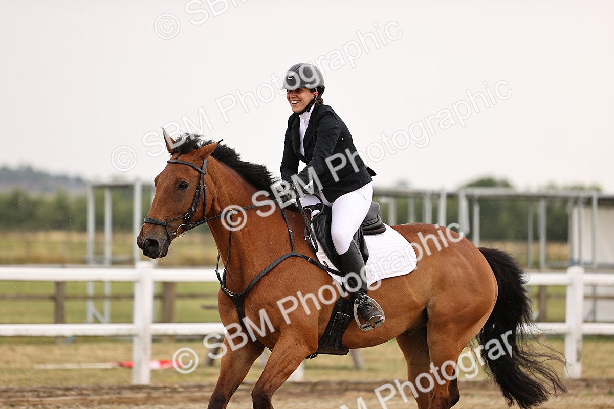 SBM_026487 - Class 12 - Amateur Championship Qualifier 1.05m