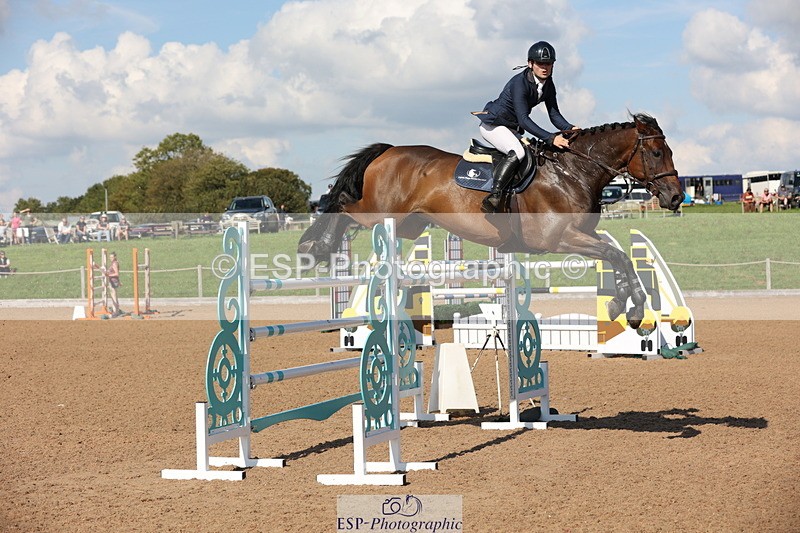 230915A-145205-02800 - Cls 5 National 1.40m