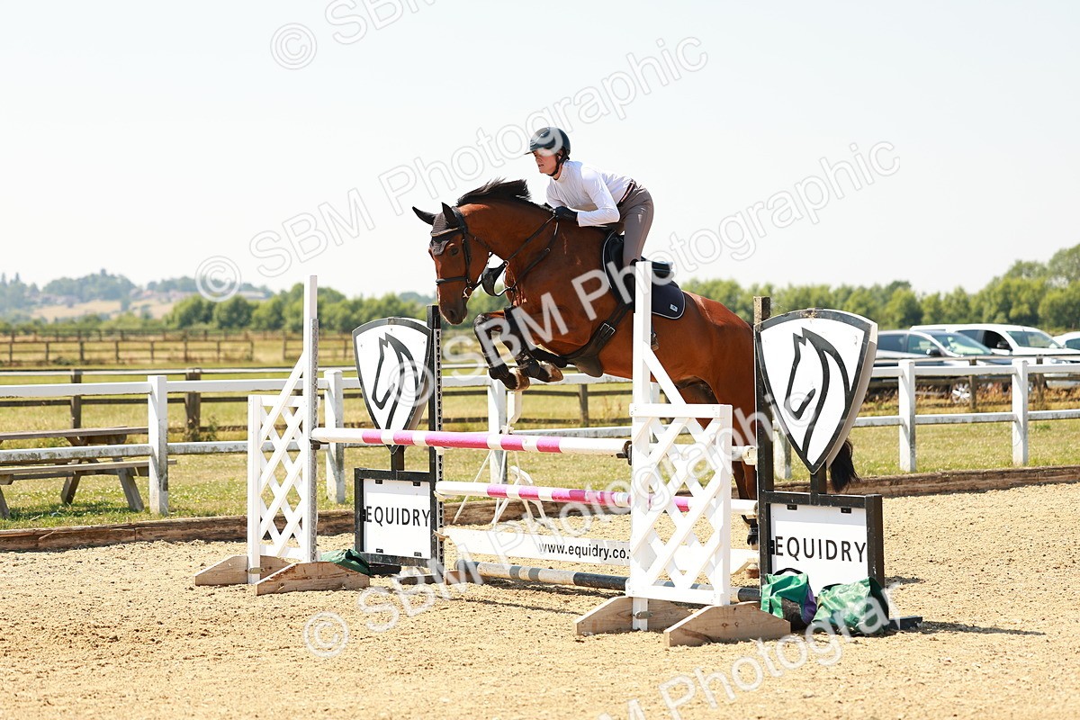 SBM_001548 - Class 4 - Senior Newcomers - 1.10m
