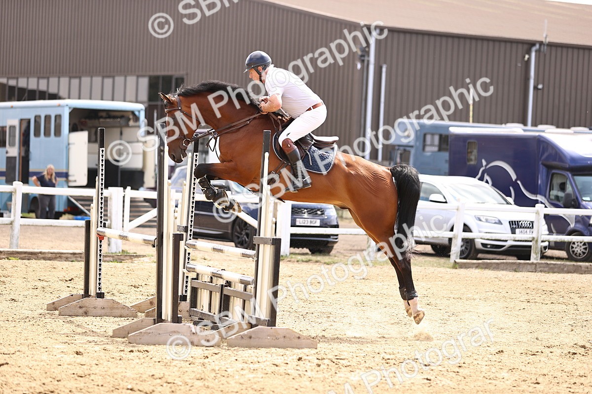 SBM_006426 - Class 11 - Senior Discovery - 1.00m