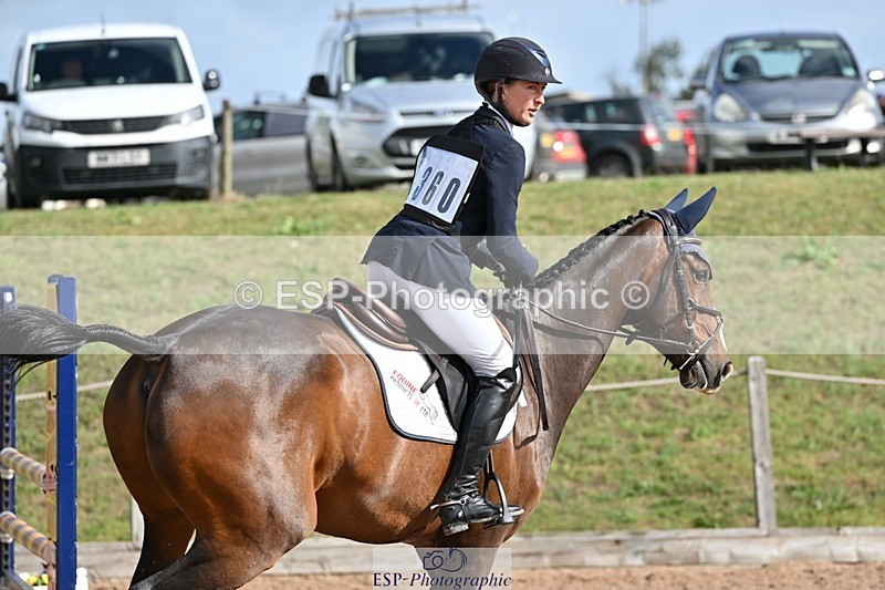 250831-102035-06440 - H-360-Tiana.Coudray