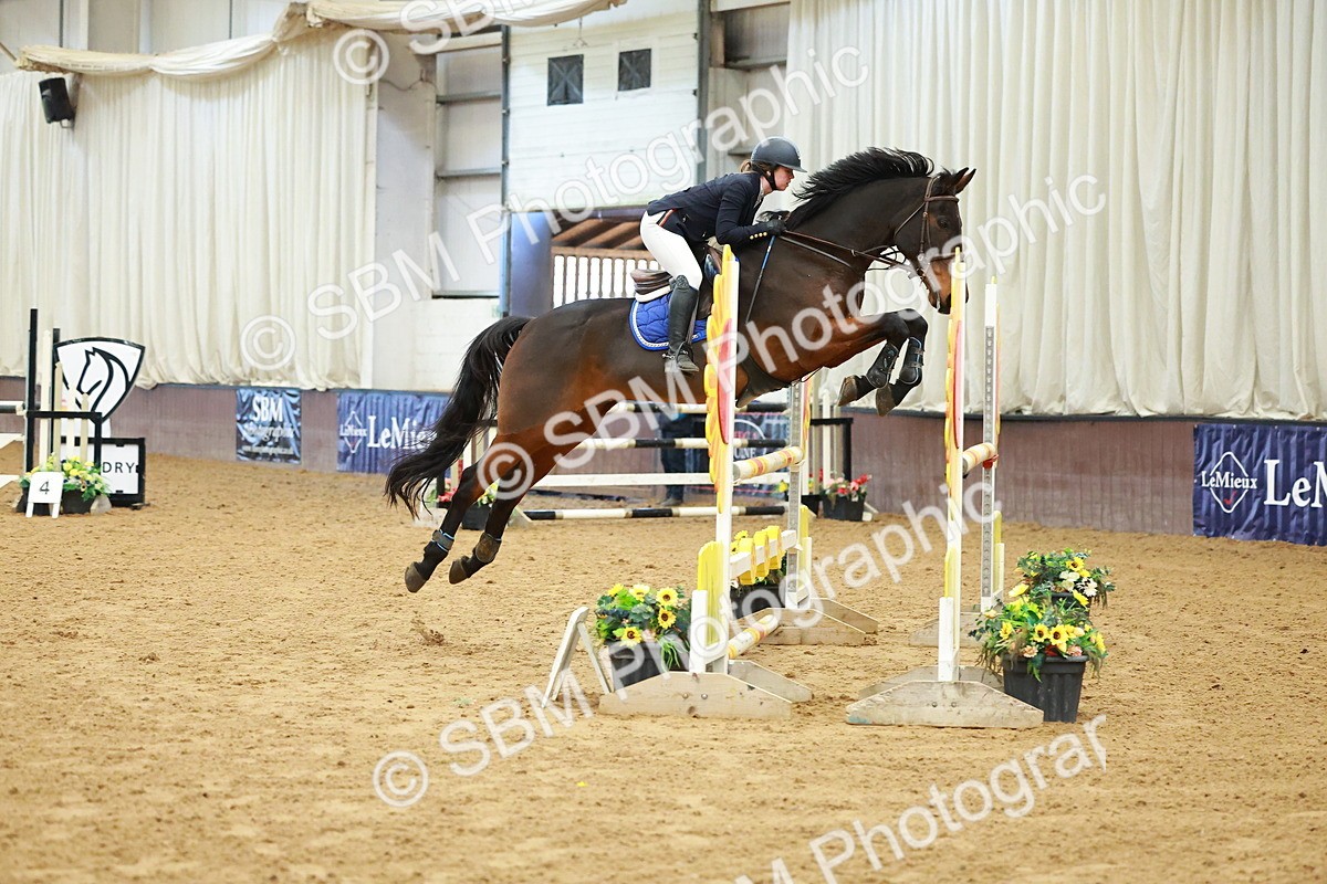 SBM_007055 - Class 19 - Senior Newcomers 1.10m