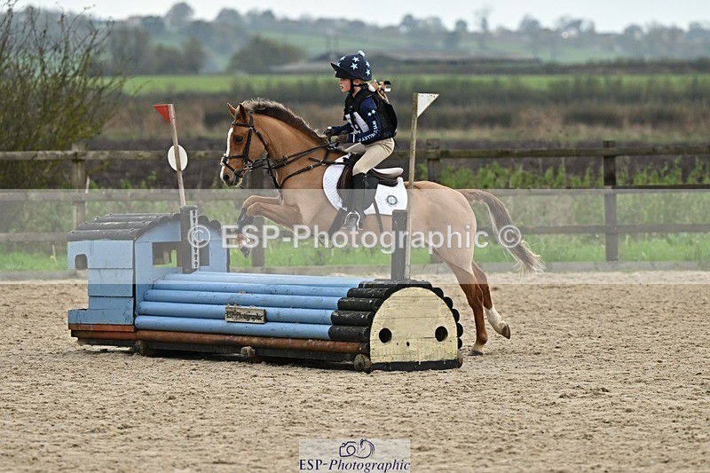 241110-134814-00942 - 60-65cm Arena Eventing