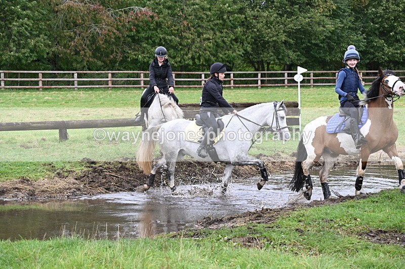 WJ6_6175 - Time at Photographer 12:41 to 13:05