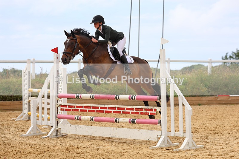 3E7A1237 - Class 11: Senior Discovery/1m open