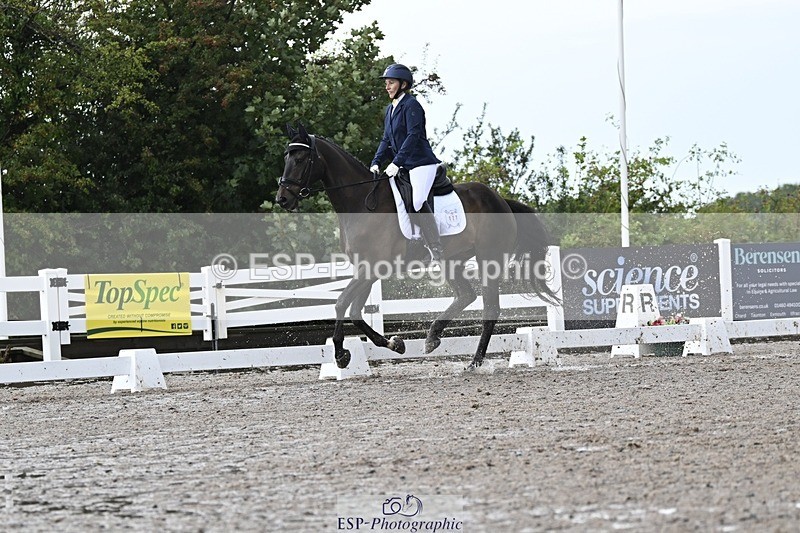 250907-103440-06283 - 027-Amanda.KingInvincible