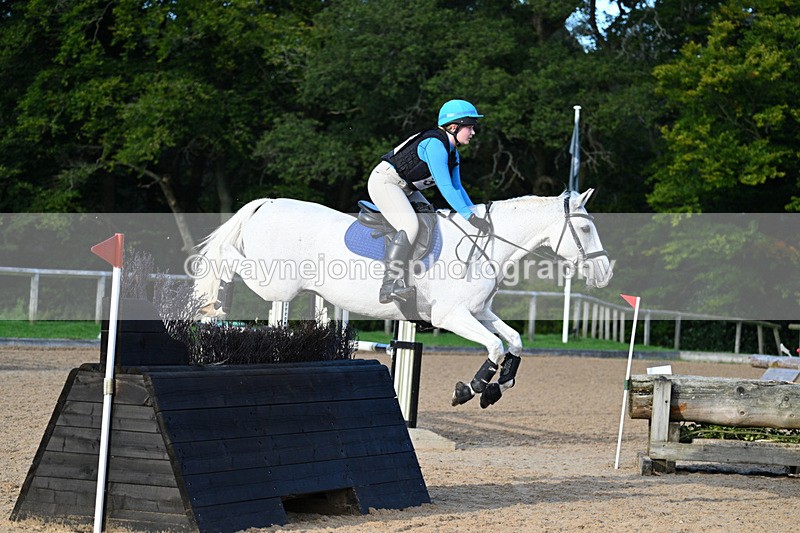 WJ7_6290 - Time 16:55 to 17:11