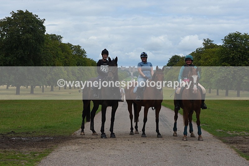 TT3_9711 - Time at Crossing 11:28 to 13:16