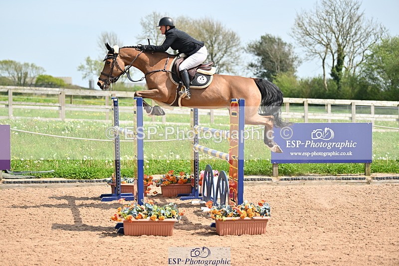 240510A-142445-08027 - Cls 23 Talent Seeker Inc 7yr old 14.10 to Finish