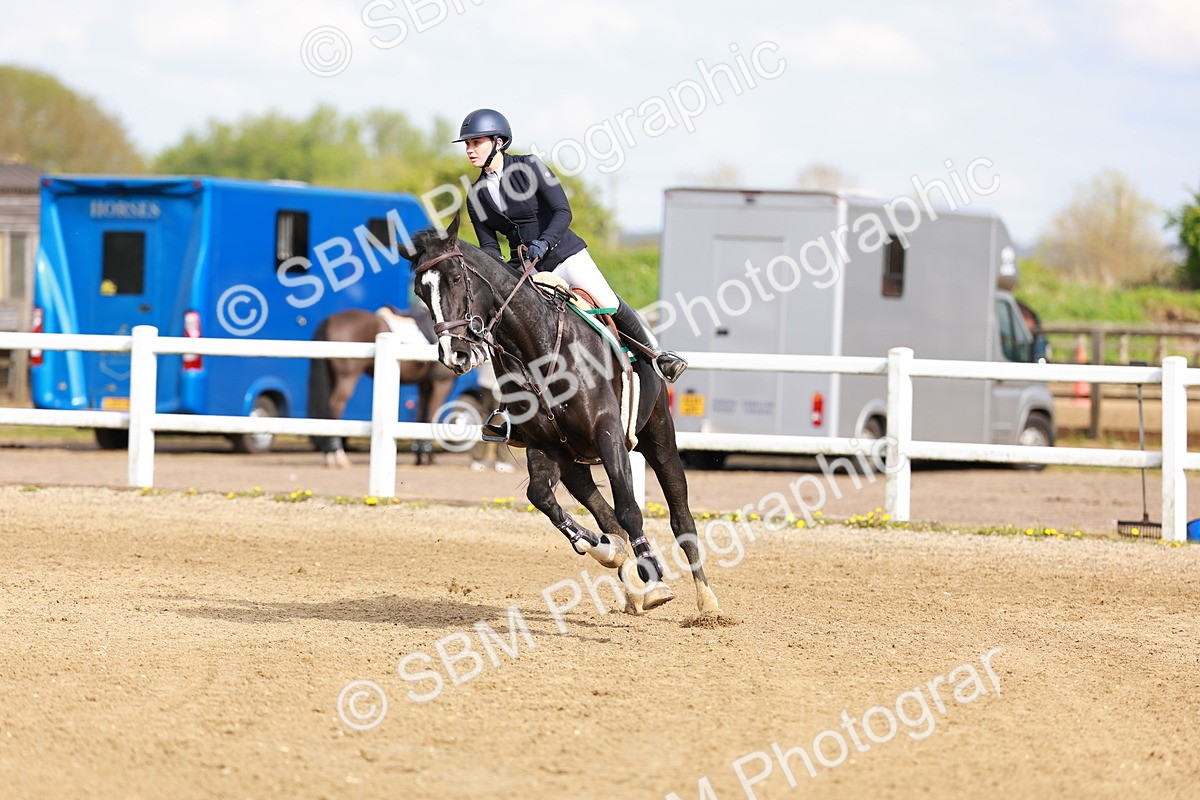 SBM_002344 - Class 5 - Senior Foxhunter - 1.20m