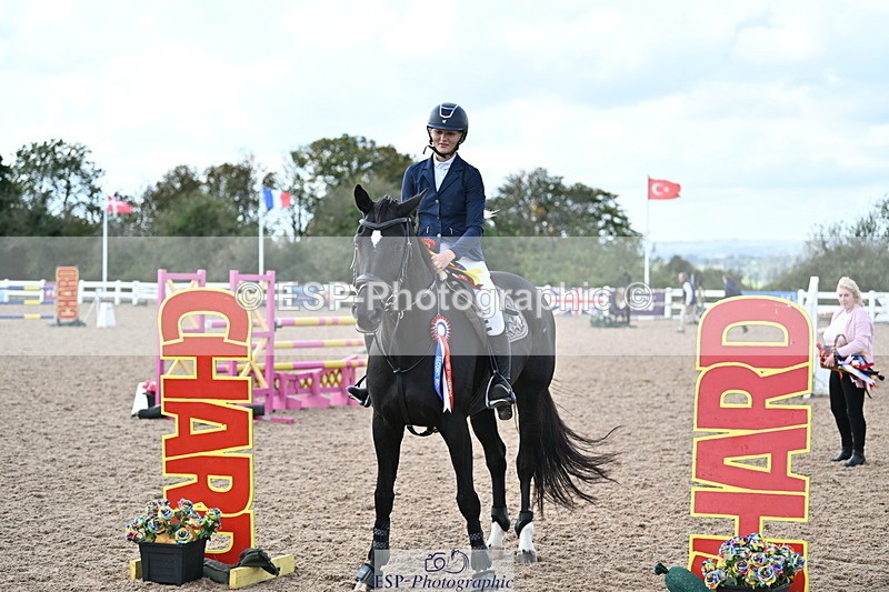 241005A-130410-03927 - SAT Cls 18 1.05m Amateur Jump Off and P