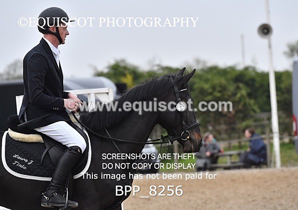 BPP_8256 - CLASS 19 SAT CLASS 19 SAT Senior Newcomers/ 1.10m Open