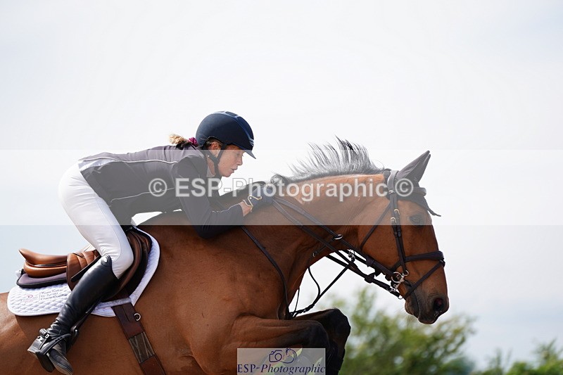 240525A-142422-06574 - Cls 18 National 1.40m