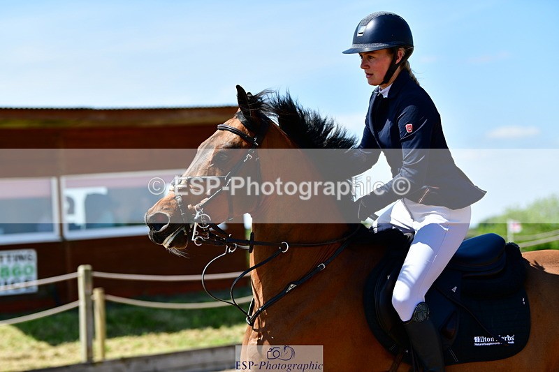 240525A-140120-06317 - Cls 24 1.05m National Am Qualifier