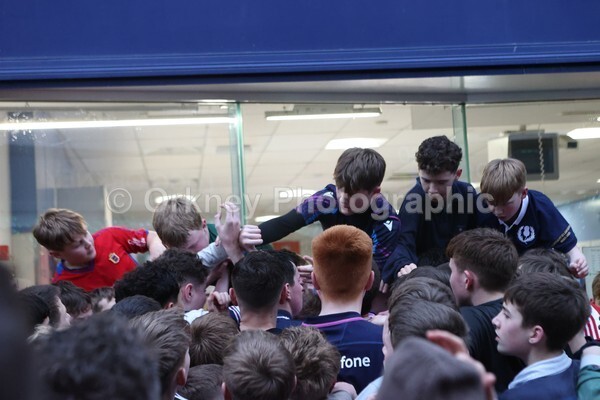 AA076145 - Christmas Boys Ba'