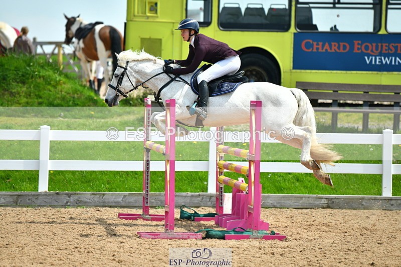 230514A-134235-03027 - Cls 25 Pony Foxhunter & 1.10m Open
