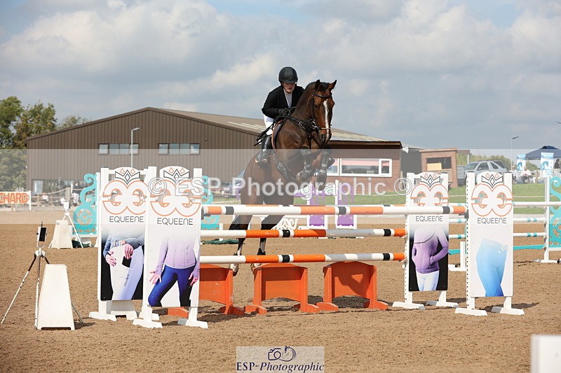 230915A-130802-02177 - Cls 4 National 1.30m