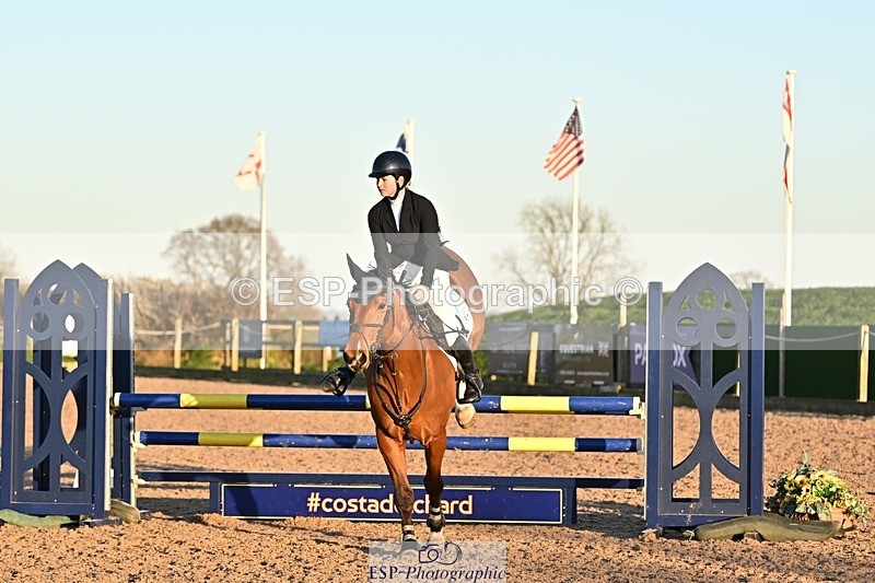 250401-190346-00882 - 90cm Classes