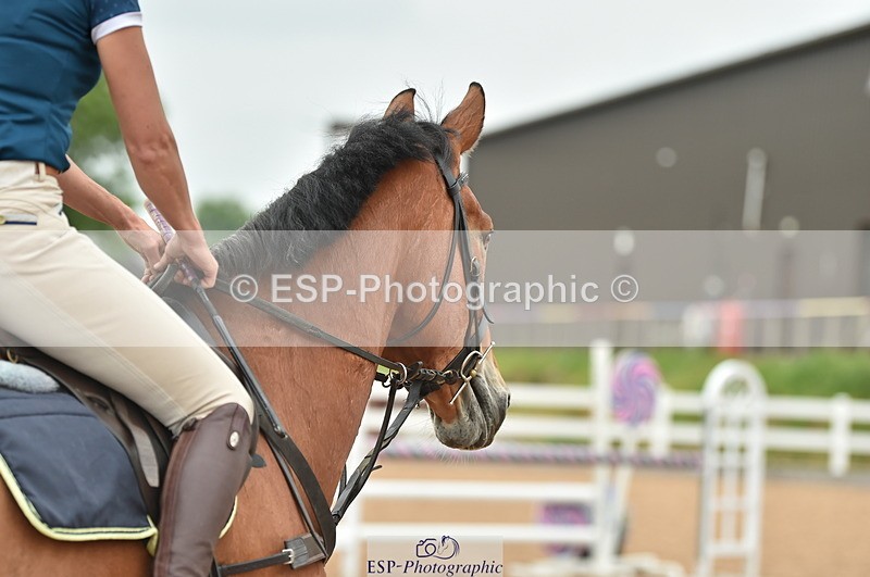 230611A-114628-04848 - Cls 33 95cm Amateur Qualifier