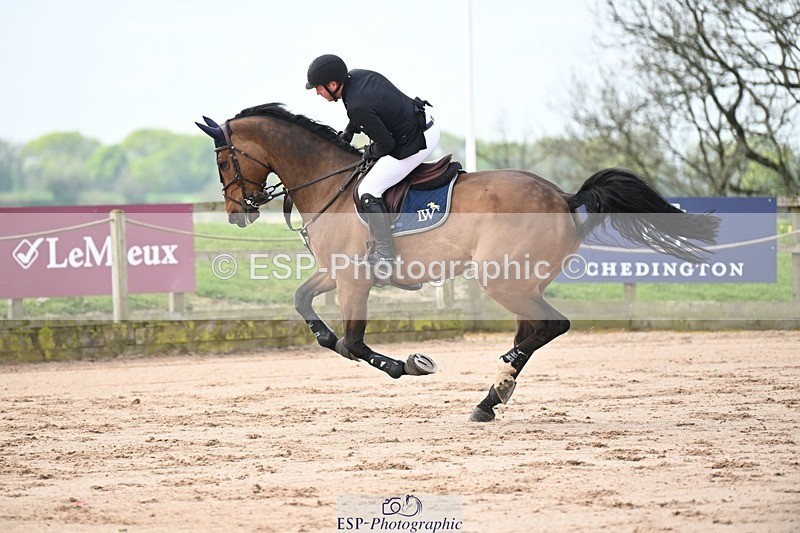 250425-102425-08182 - Cls 2 - 2 Star Small Tour