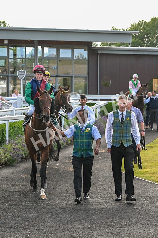 160725-Race 5-Chuti Manika-9337 - Race 5