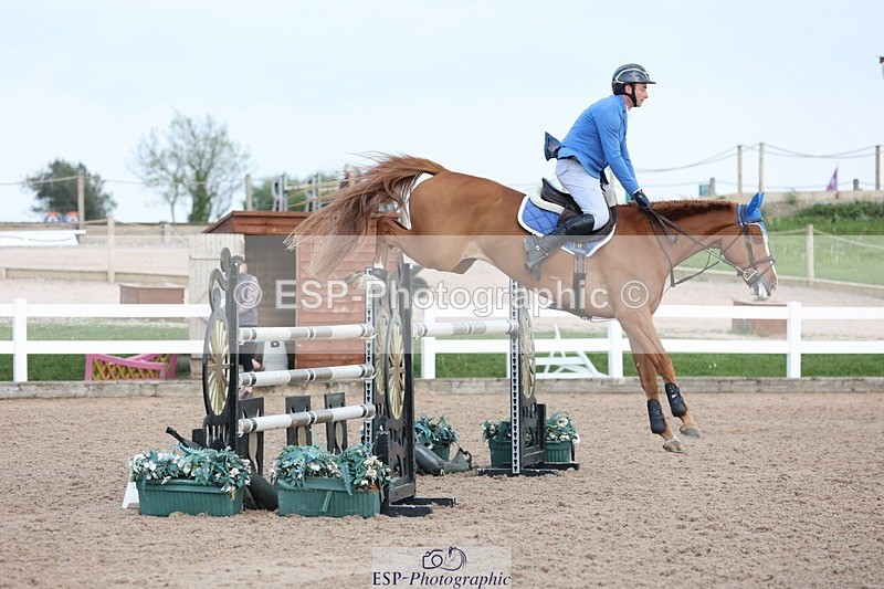 250509-173114-09325 - Cls 24 Snr Newcomers