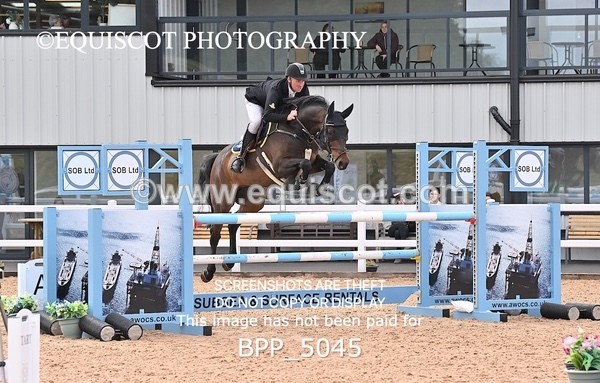 BPP_5045 - CLASS 7 THURS Redpost Equestrian Senior Foxhunter/1.20m Open