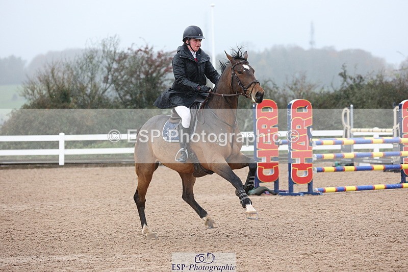 231112A-131417-04345 - Cls 20 Newcomers & 1.10m Open