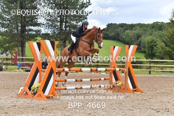 BPP_4669 - CLASS 4 Senior Discovery/ 1m Open